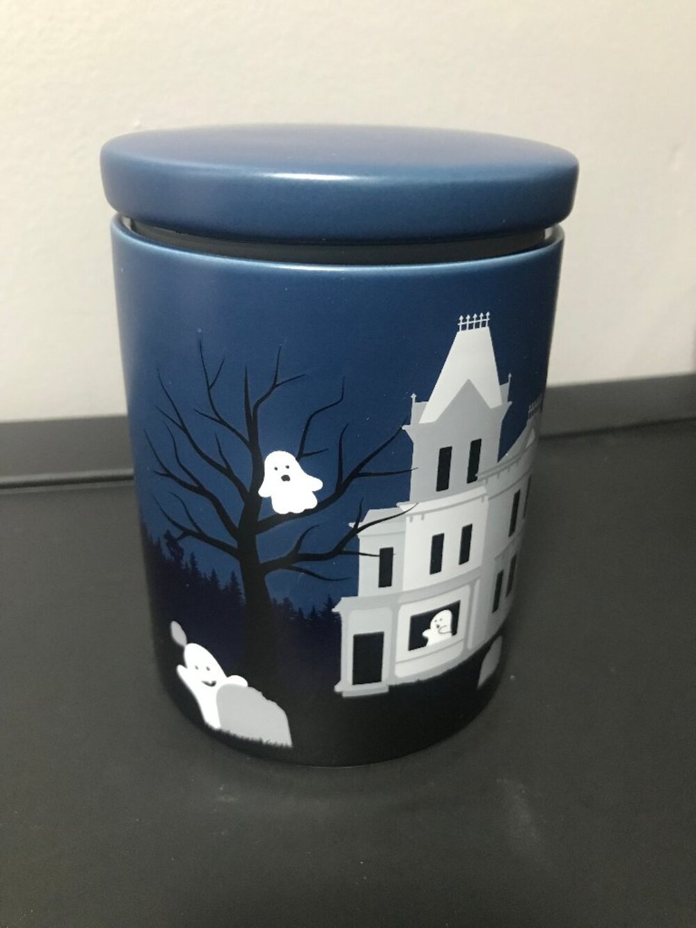 David's Tea Spooky Haunted House Ghost Graveyard Halloween Ceramic Jar Retired
